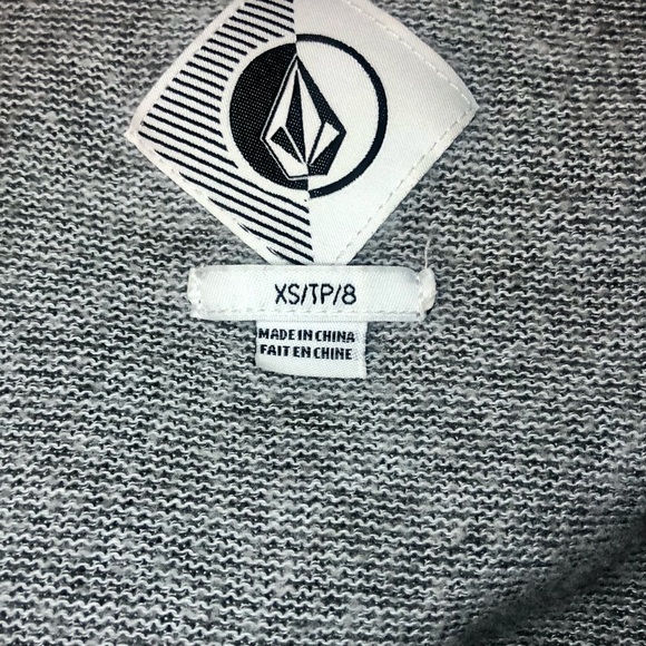 Women’s Volcom Heather-Gray Zip-Up Hoodie w/ a Raised Neck - Picture 4 of 16